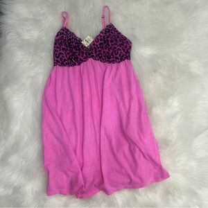 Victoria's Secret I ONLY SLEEP IN PINK Pink & Black & Pink Leopard Chemise S NWT